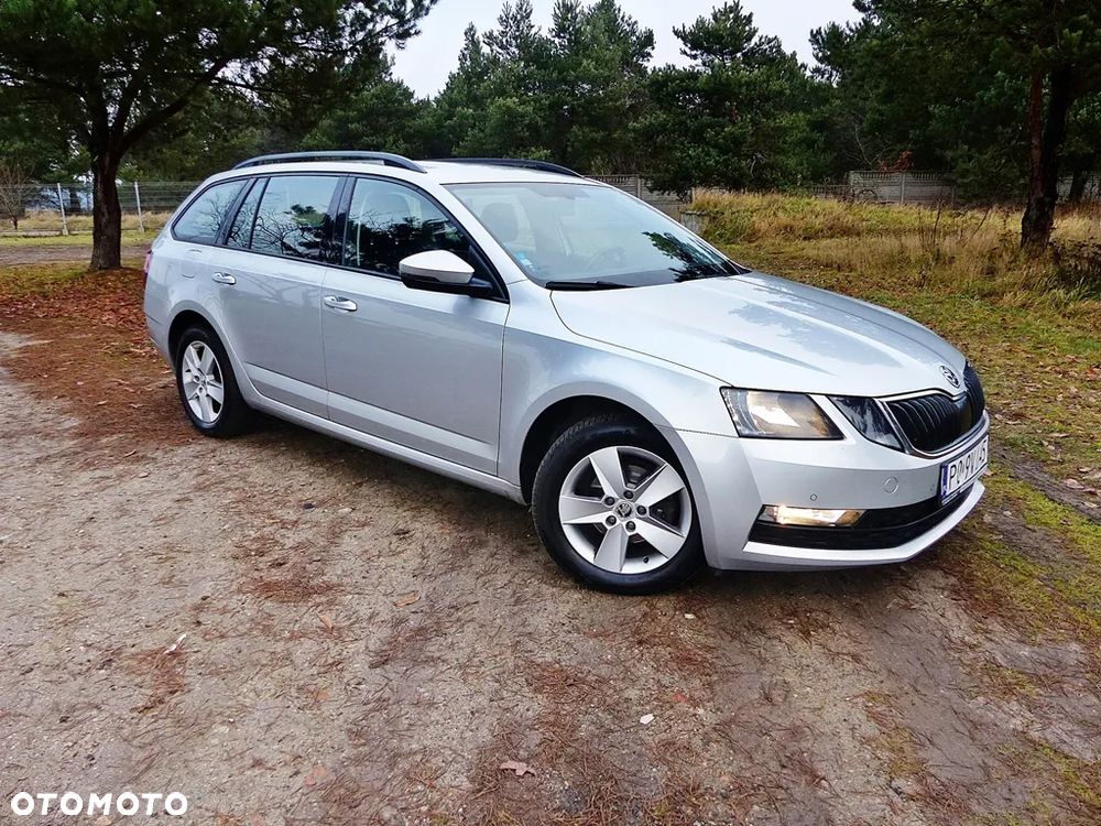 Skoda Octavia 1.6 TDI Ambition - 5
