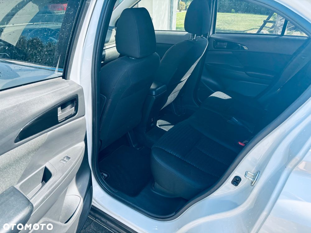 Mitsubishi Eclipse Cross - 31