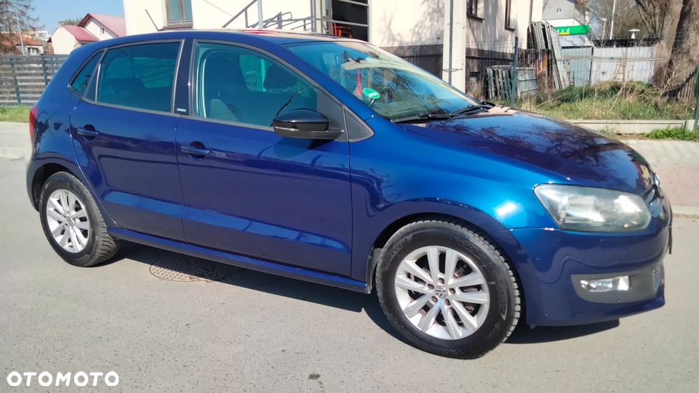Volkswagen Polo - 1