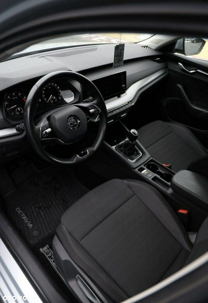 Skoda Octavia - 13