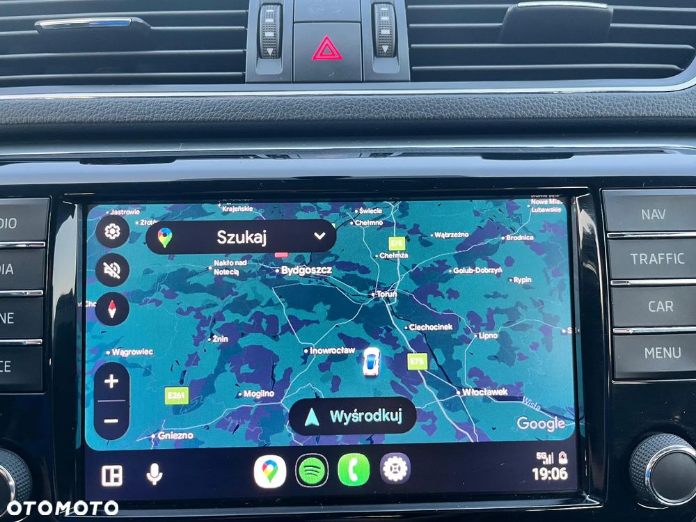 Skoda Superb 1.6 TDI Ambition DSG - 25