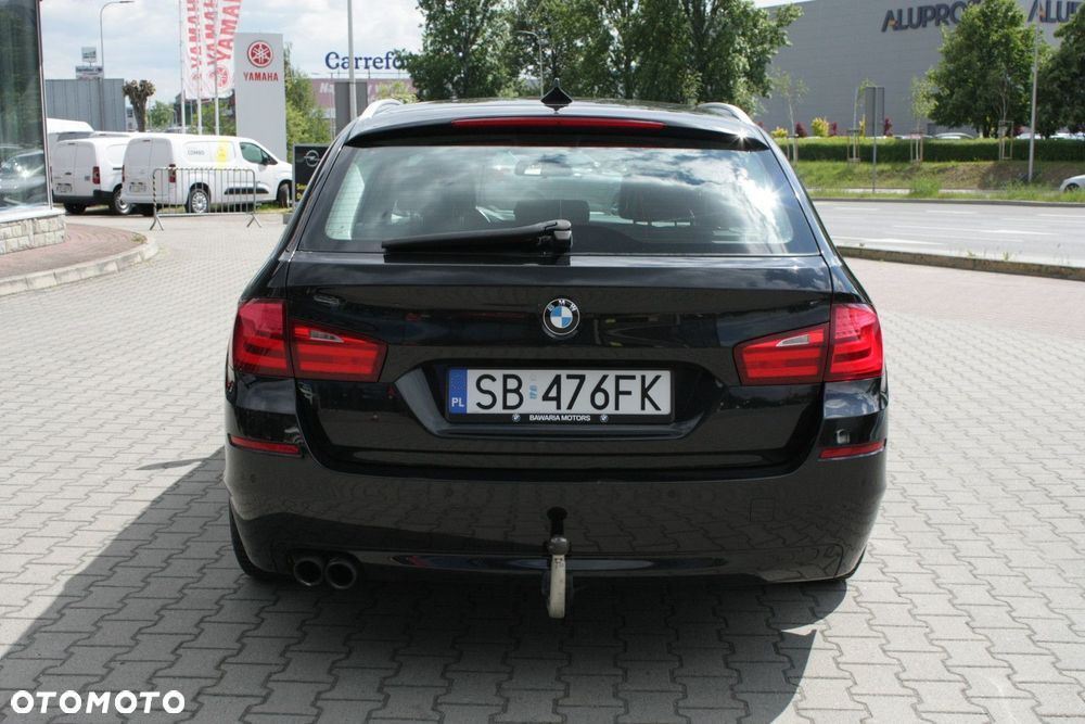 BMW Seria 5 520d - 8