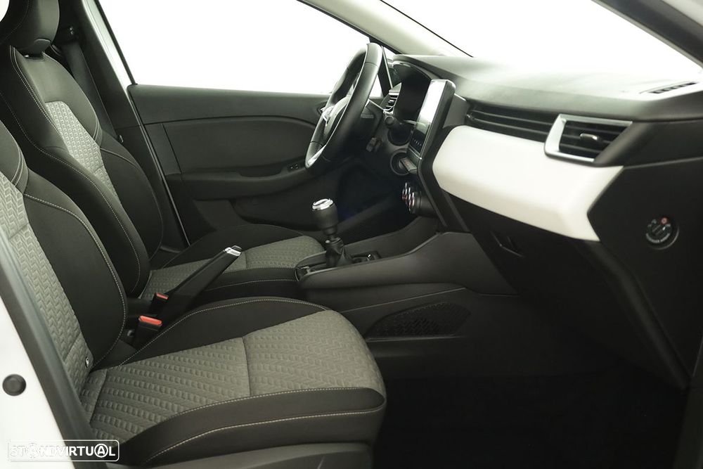 Renault Clio 1.0 TCe Evolution - 23