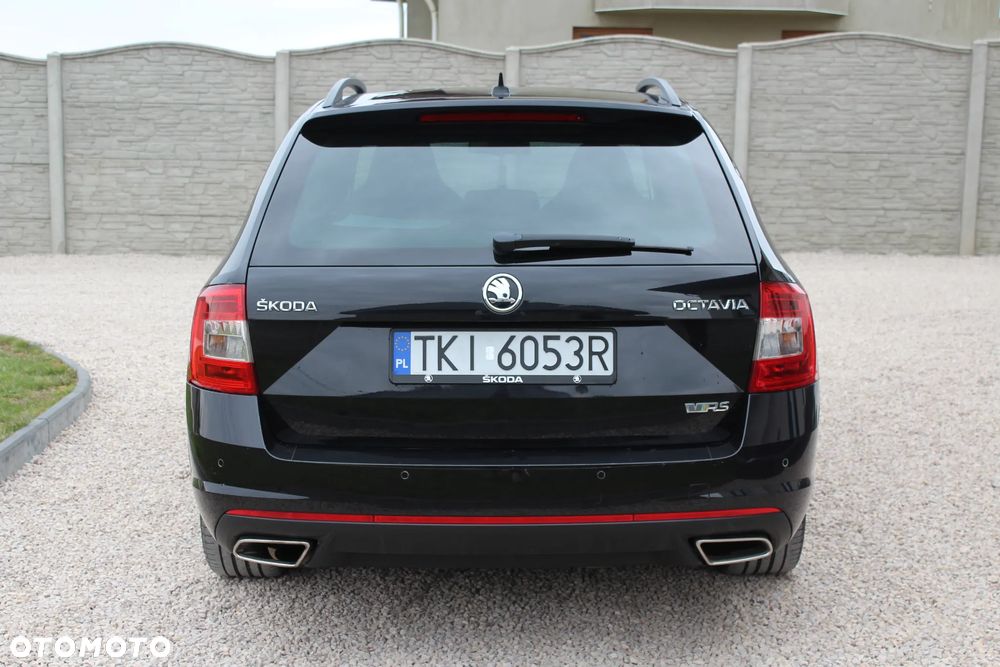 Skoda Octavia 2.0 TDI RS - 10