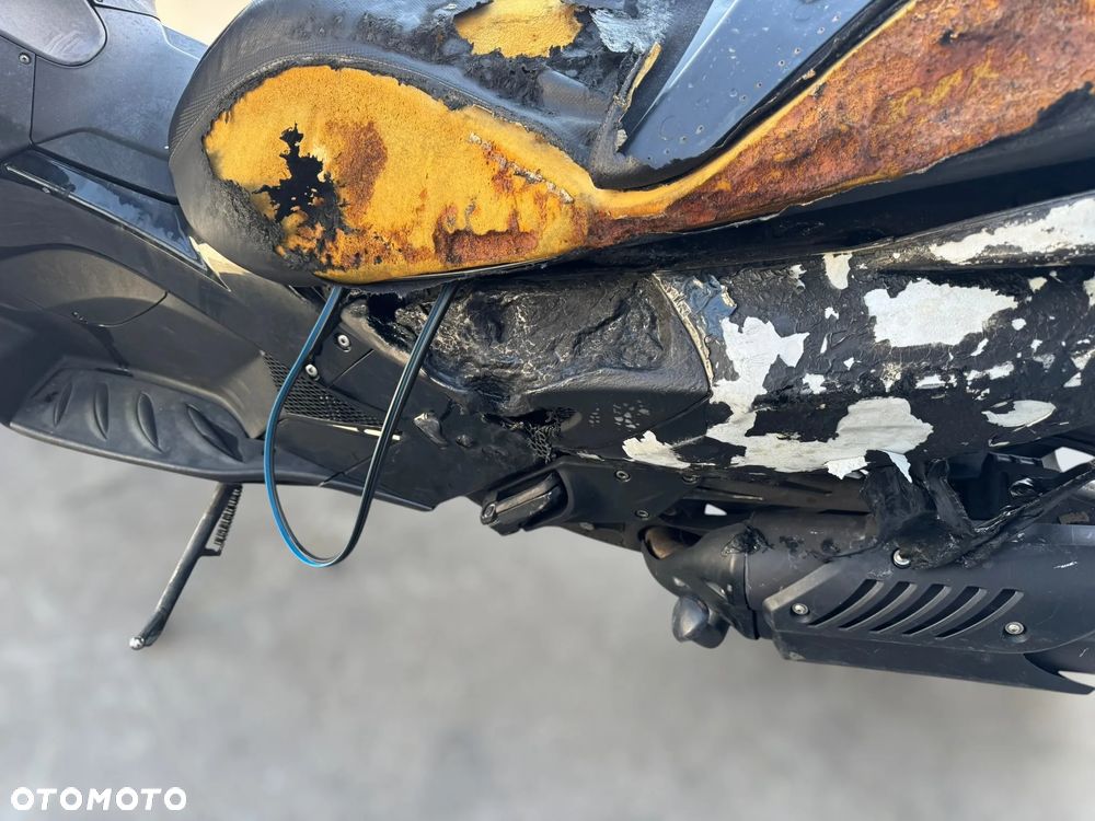 Aprilia SRV 850 - 8