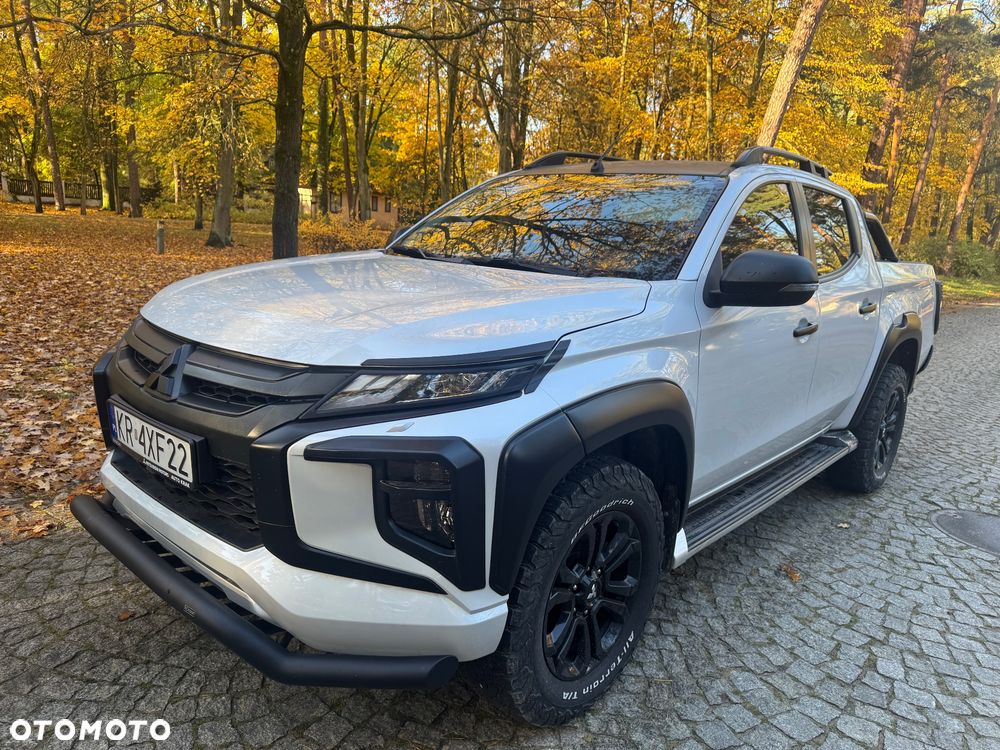 Mitsubishi L200 2.2 d DC Stark Basic - 9