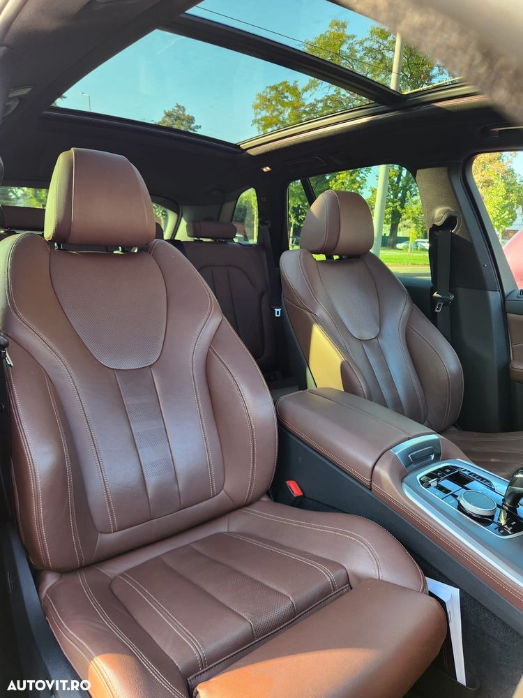 BMW X5 xDrive45e - 33