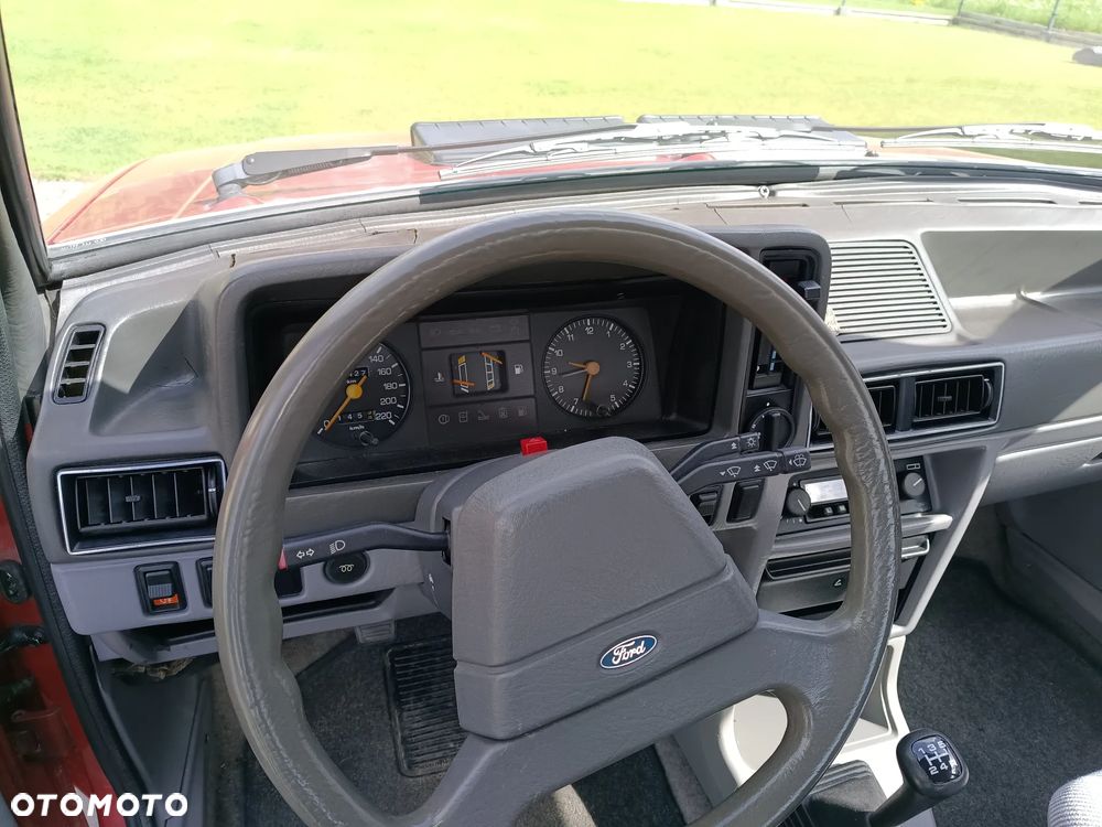Ford Orion 1.6 D L - 38