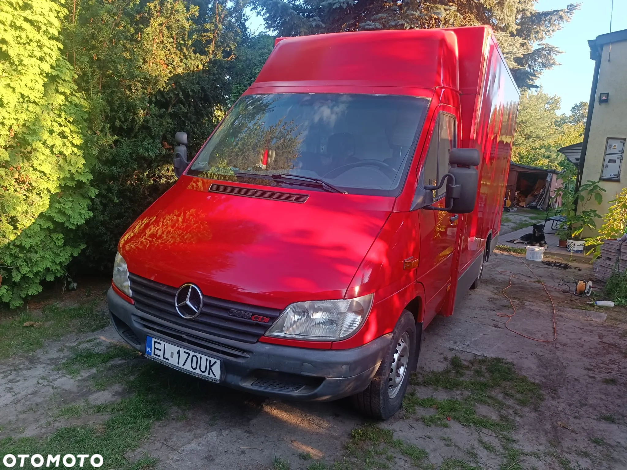 Mercedes-Benz Sprinter - 2