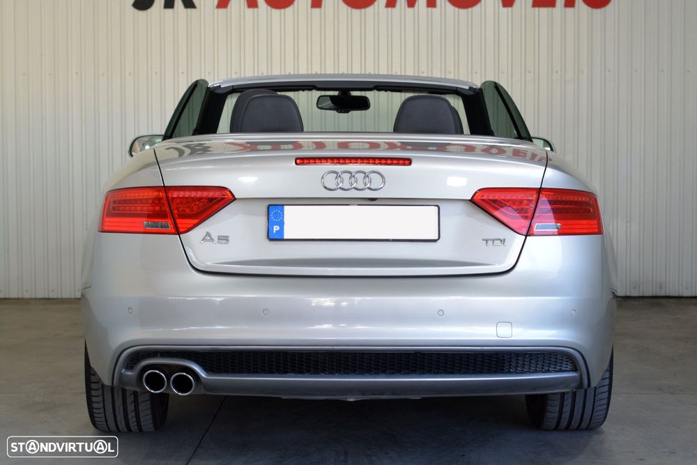 Audi A5 Cabrio 2.0 TDi S-line - 8