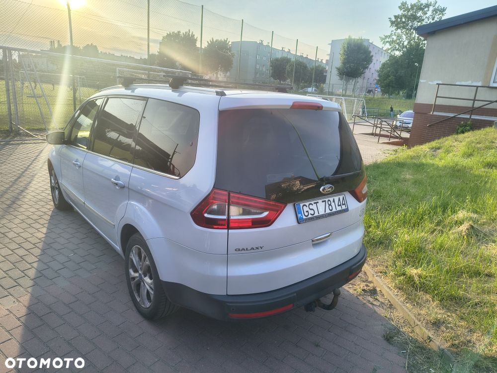 Ford Galaxy - 4