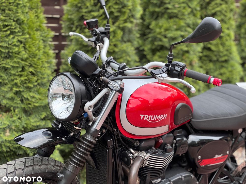 Triumph Street Scrambler - 18
