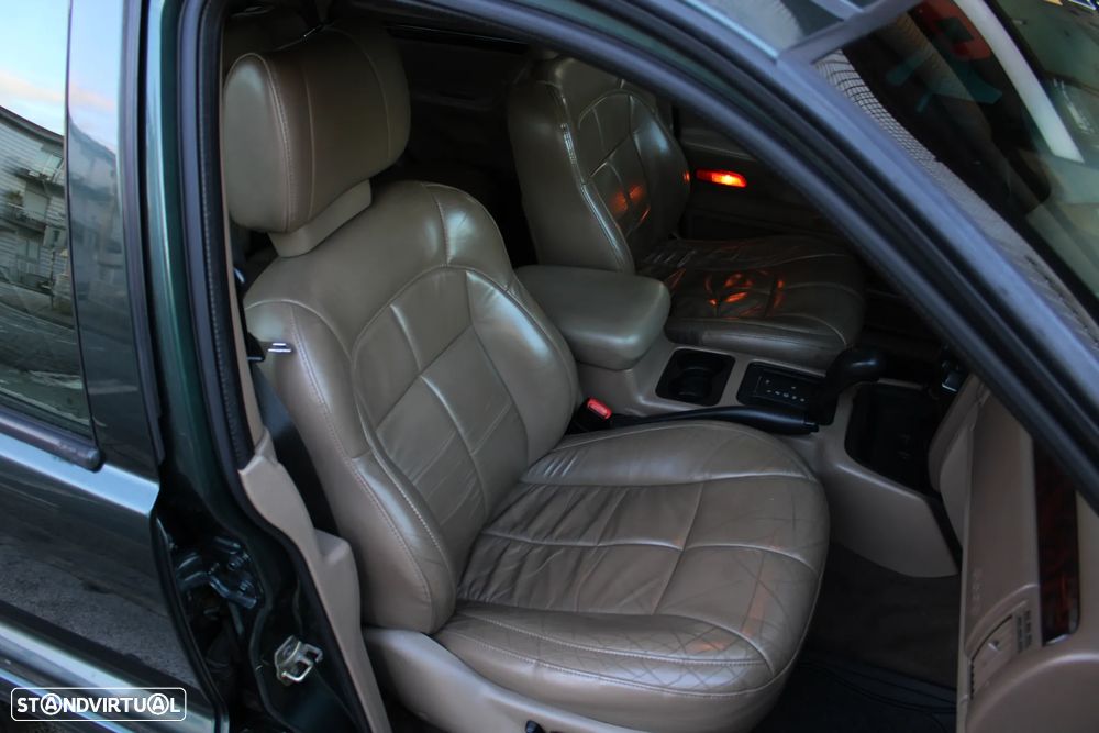 Jeep Grand Cherokee 3.1 TD Limited - 30