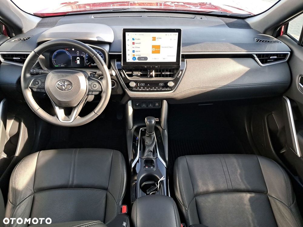 Toyota Corolla Cross 2.0 Hybrid Executive - 12