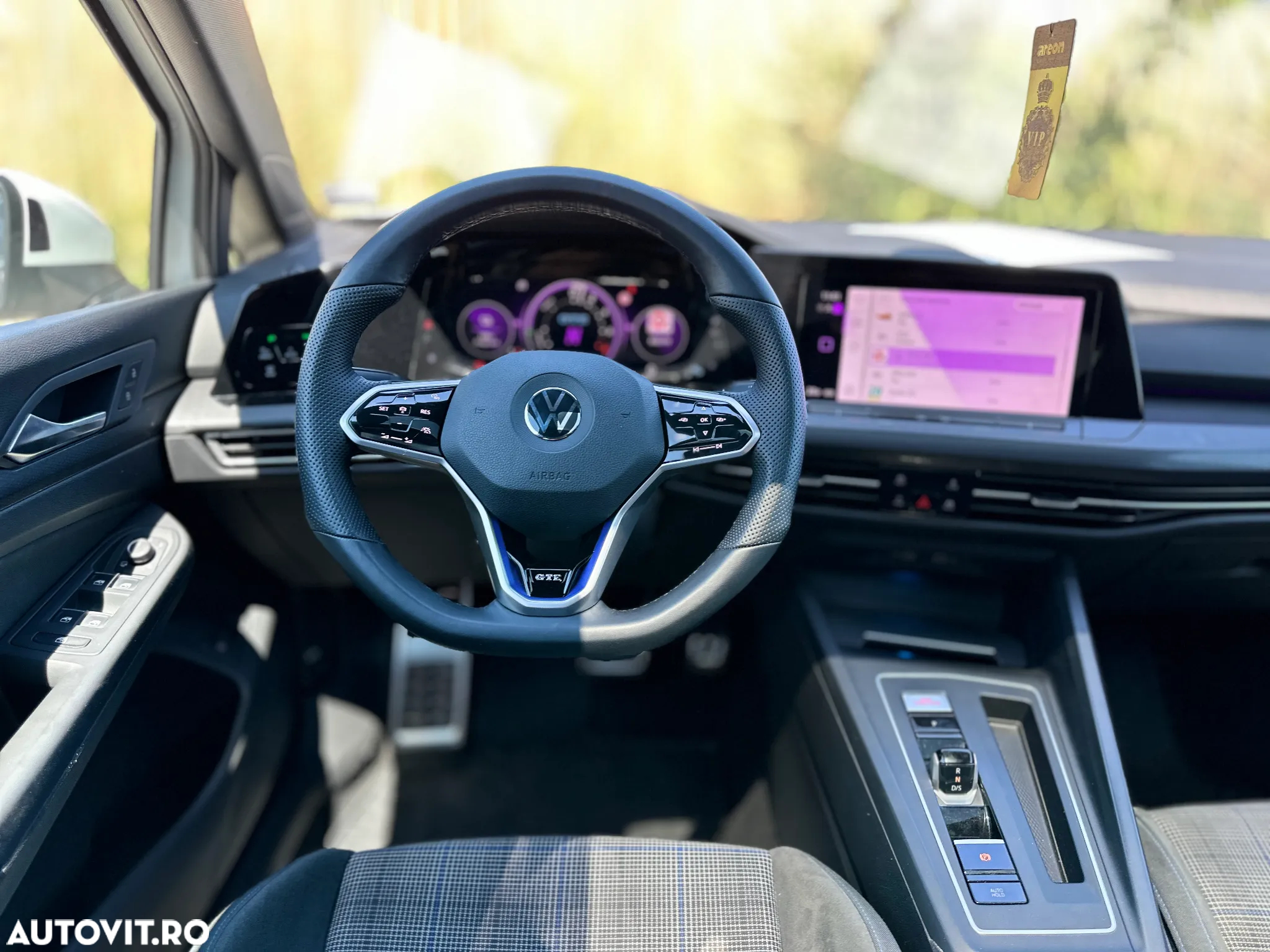 Volkswagen Golf GTE - 10
