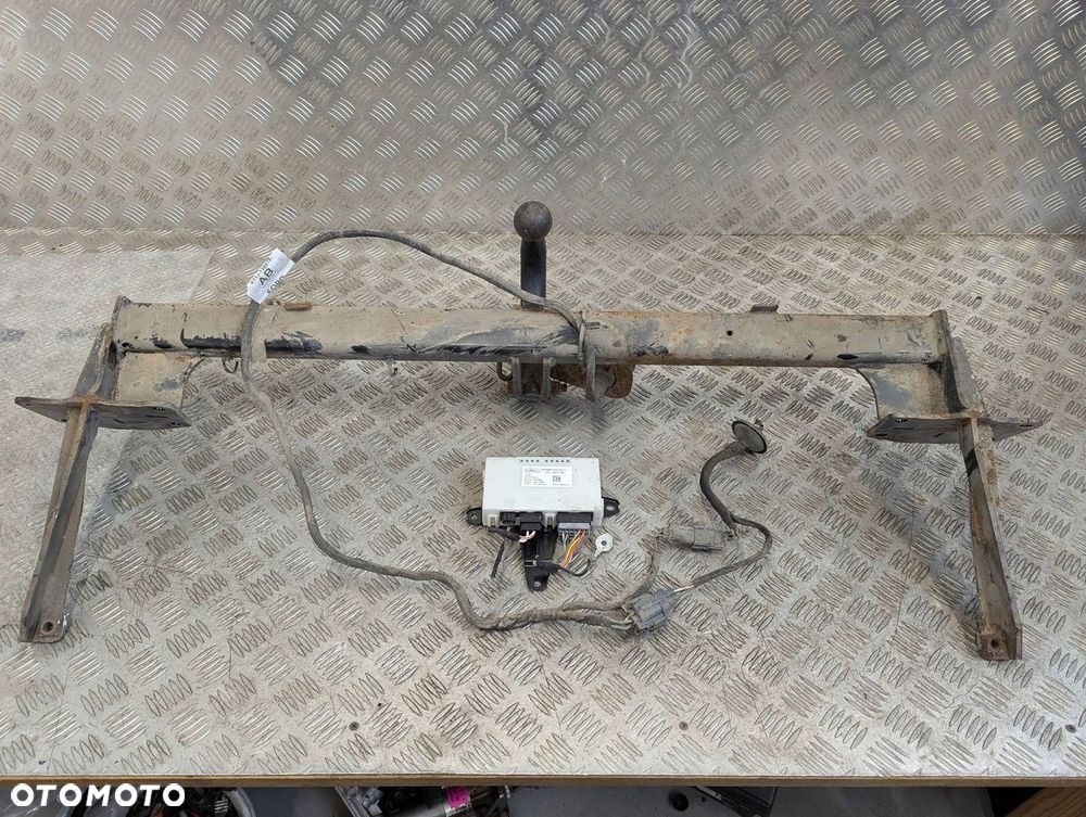 Ford Connect MK2 2014-2022 Hak holowniczy moduł - 1