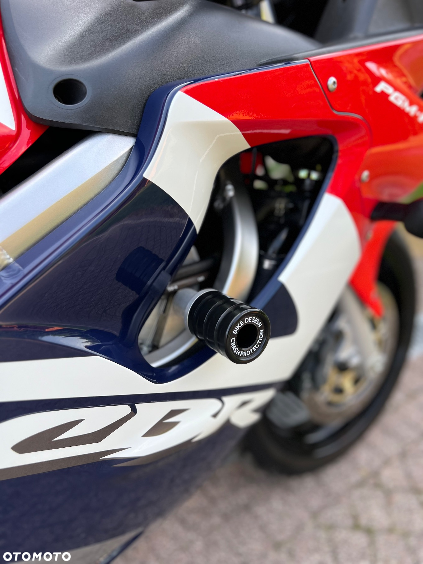 Honda CBR - 19