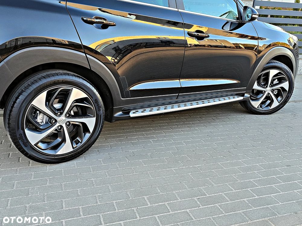 Hyundai Tucson blue 1.7 CRDi 2WD DCT Premium - 24