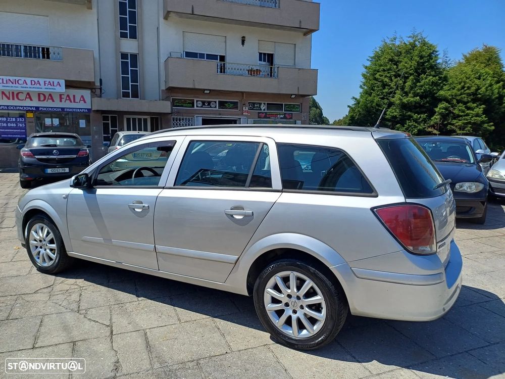 Opel Astra Caravan 1.7 CDTi Elegance - 4