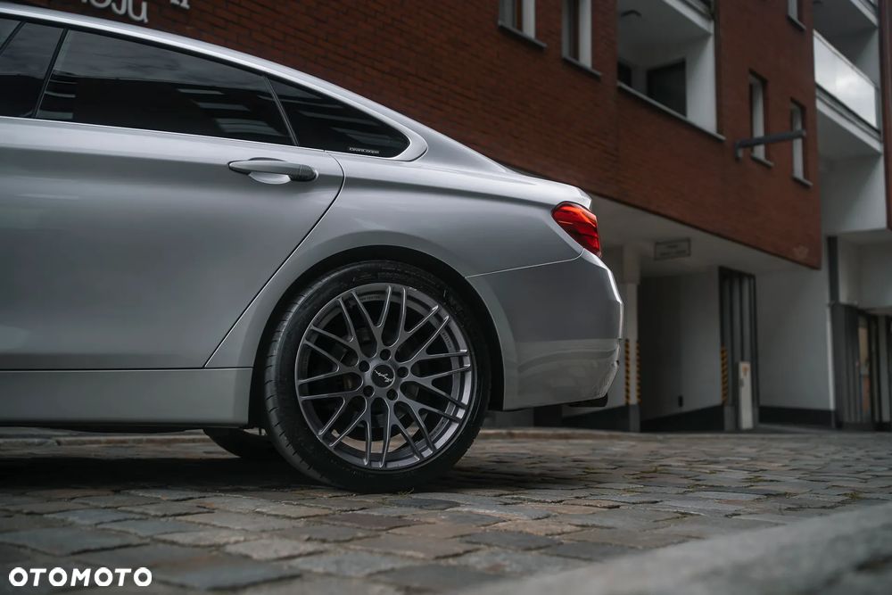 BMW Seria 4 430i Gran Coupe Sport Line - 15