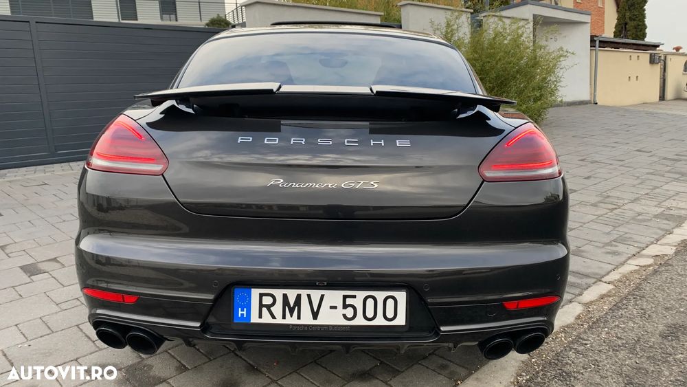 Porsche Panamera 4.8 PDK GTS - 7