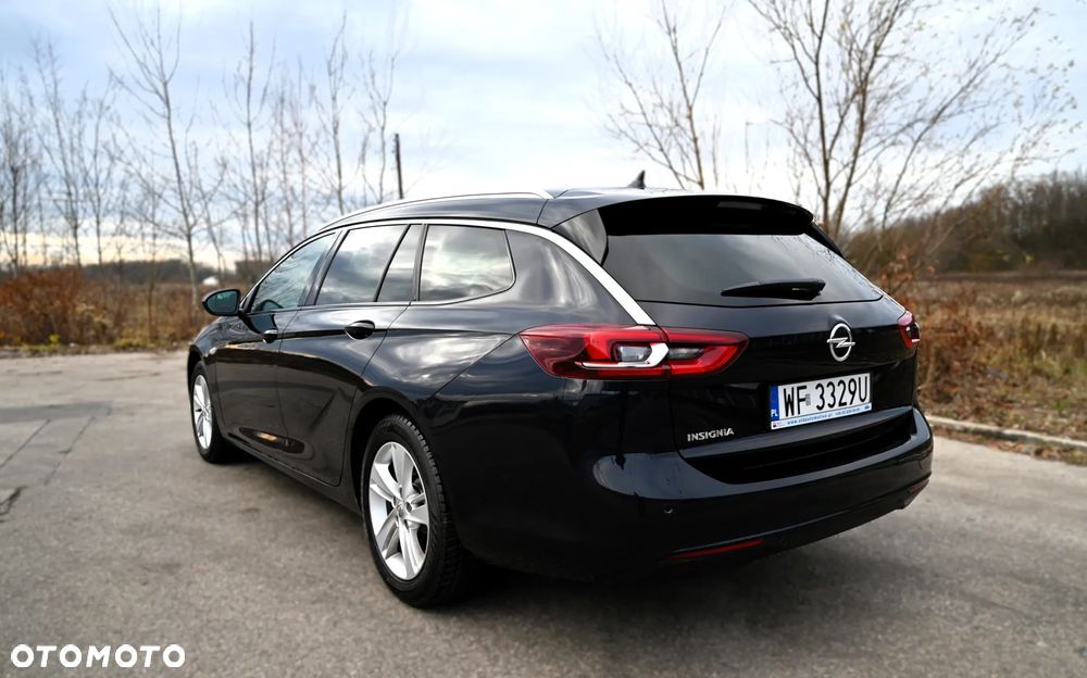 Opel Insignia - 22