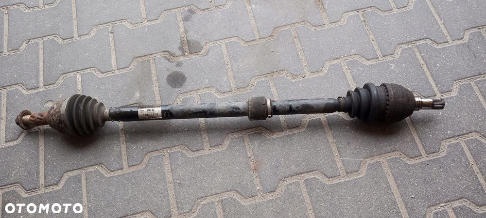 Opel Insignia 1.8 półoś prawa - 1