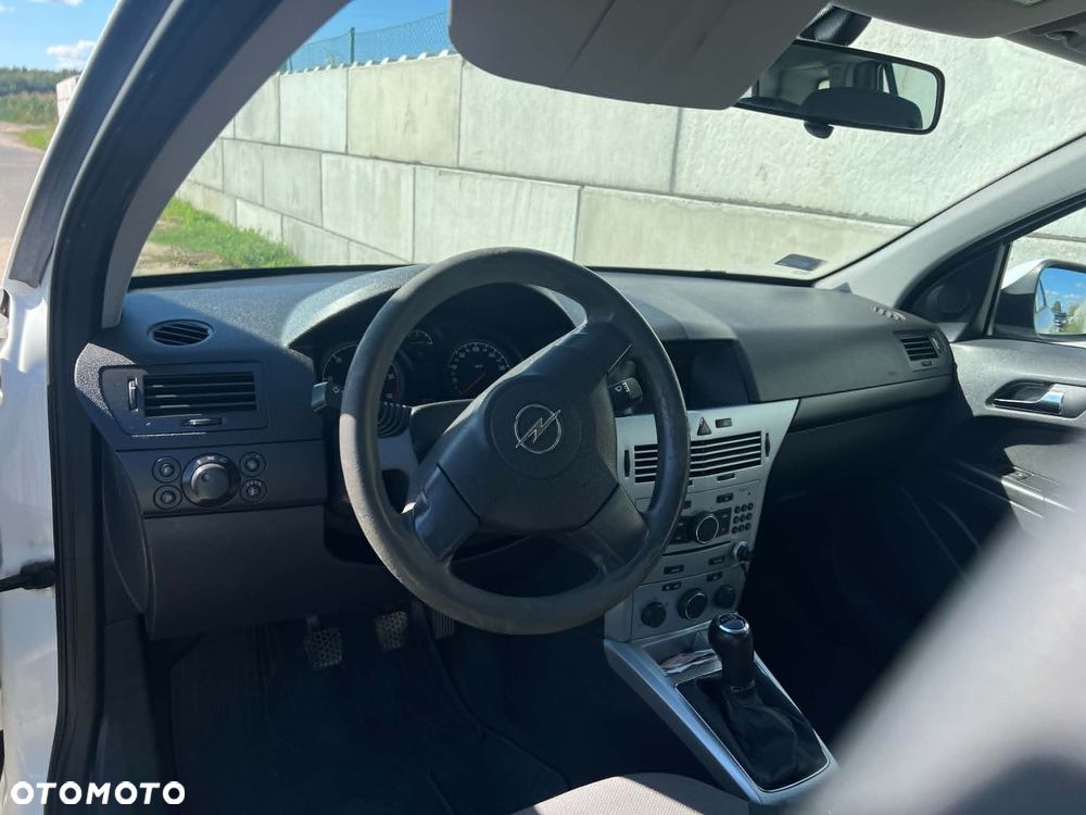 Opel Astra - 9