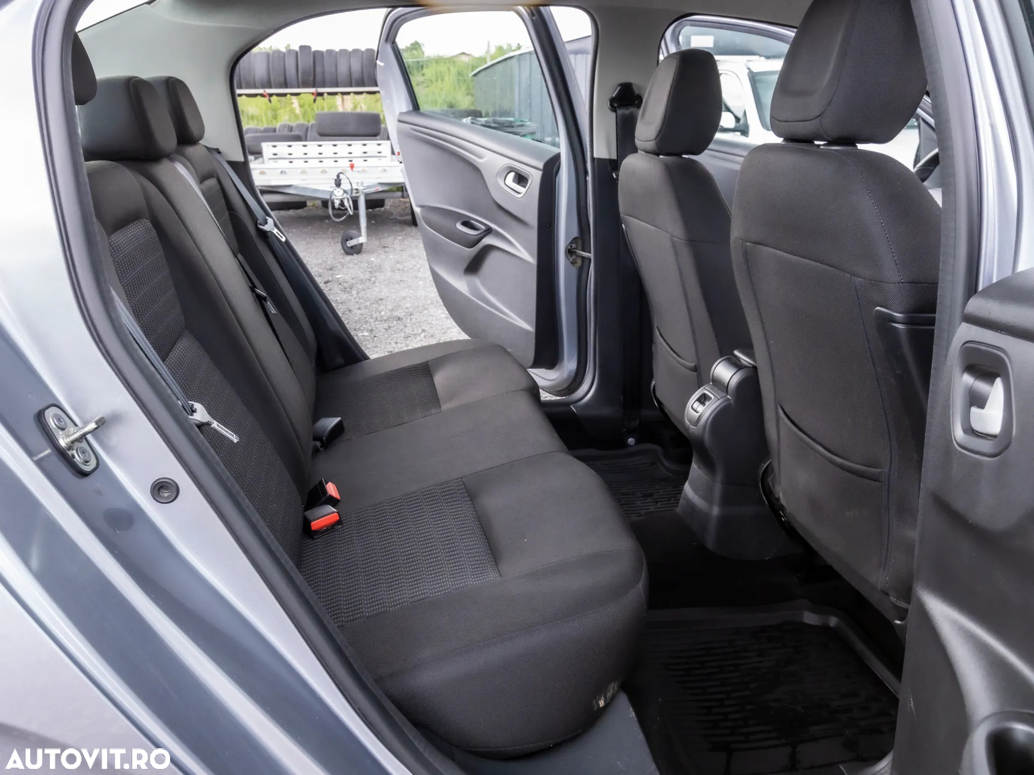 Peugeot 301 1.5 BlueHDI FAP Allure - 6