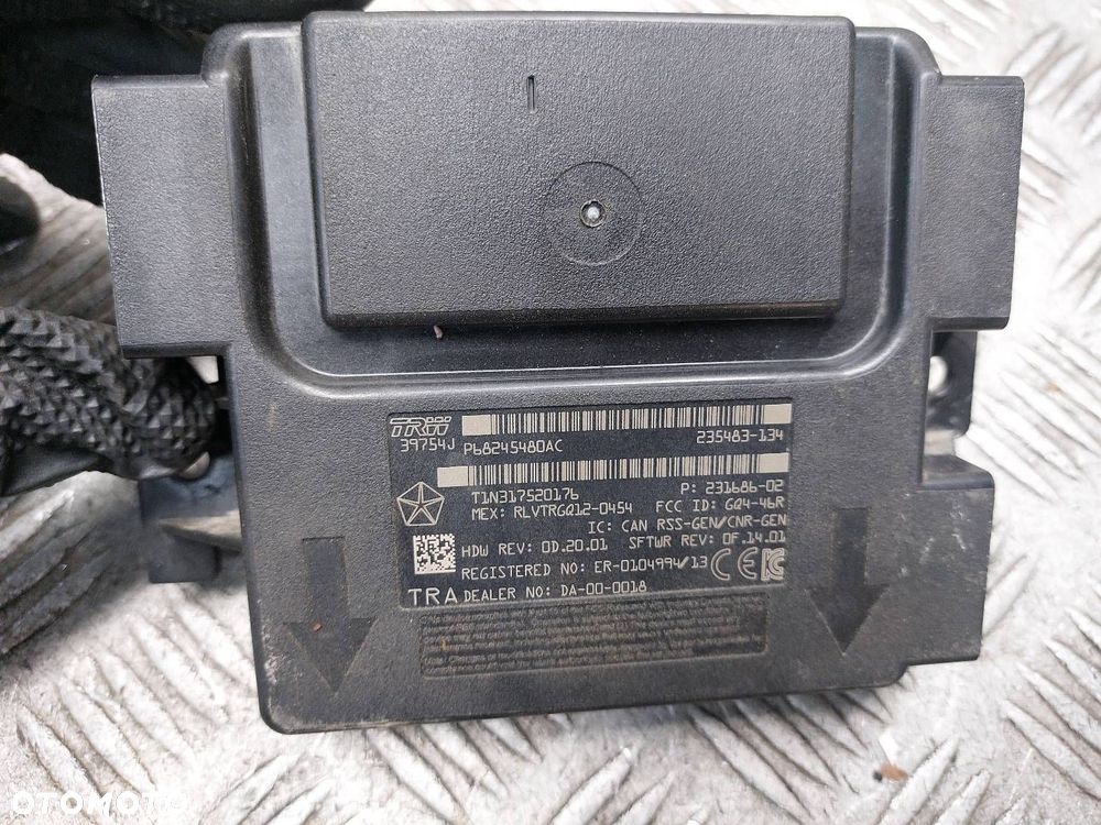 ZESTAW STARTOWY RAM 1500 2013- 5.7 HEMI V8 68243303AA 56046942AF - 9