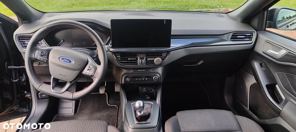 Ford Focus SW 1.5 EcoBlue S&S ST-LINE X - 22