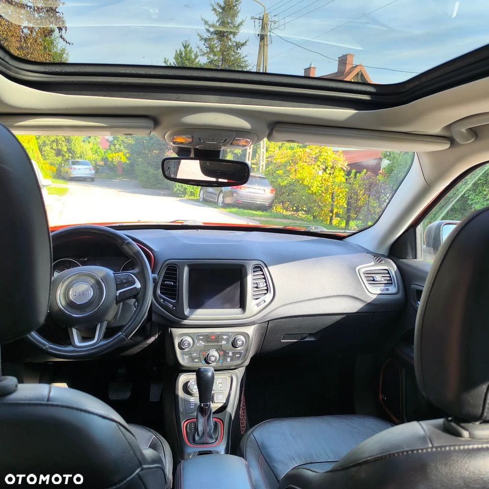 Jeep Compass - 17