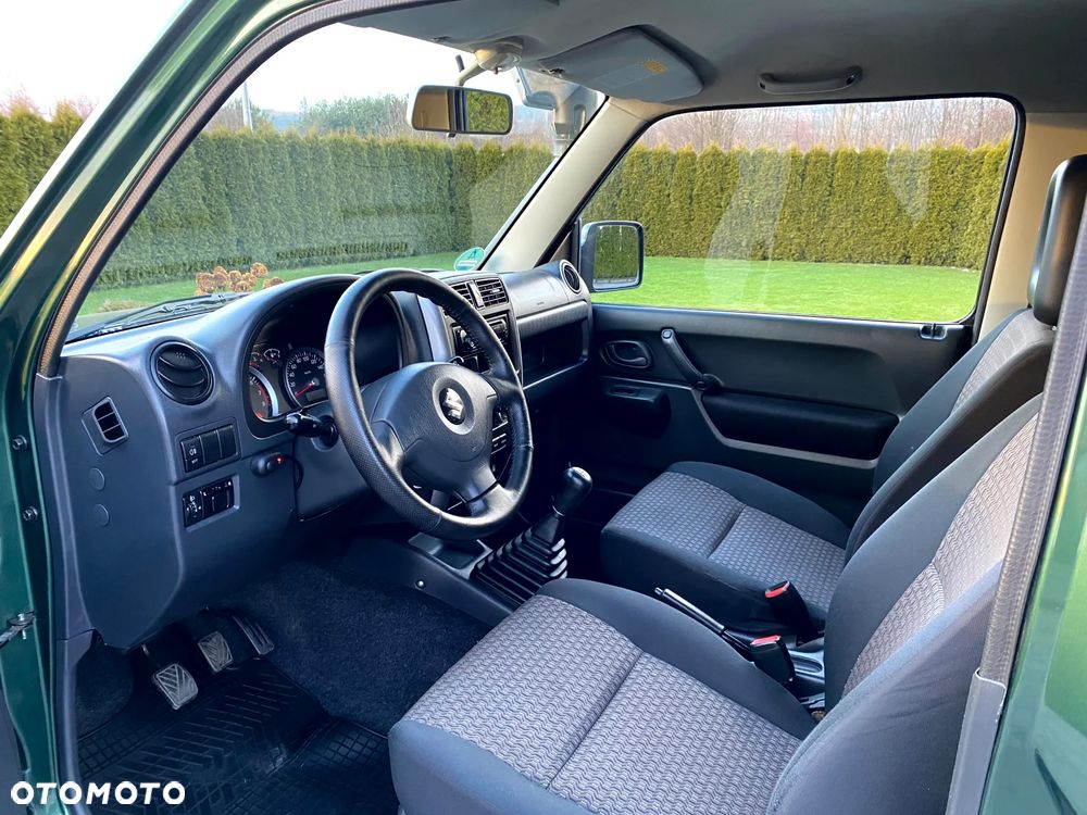 Suzuki Jimny - 19