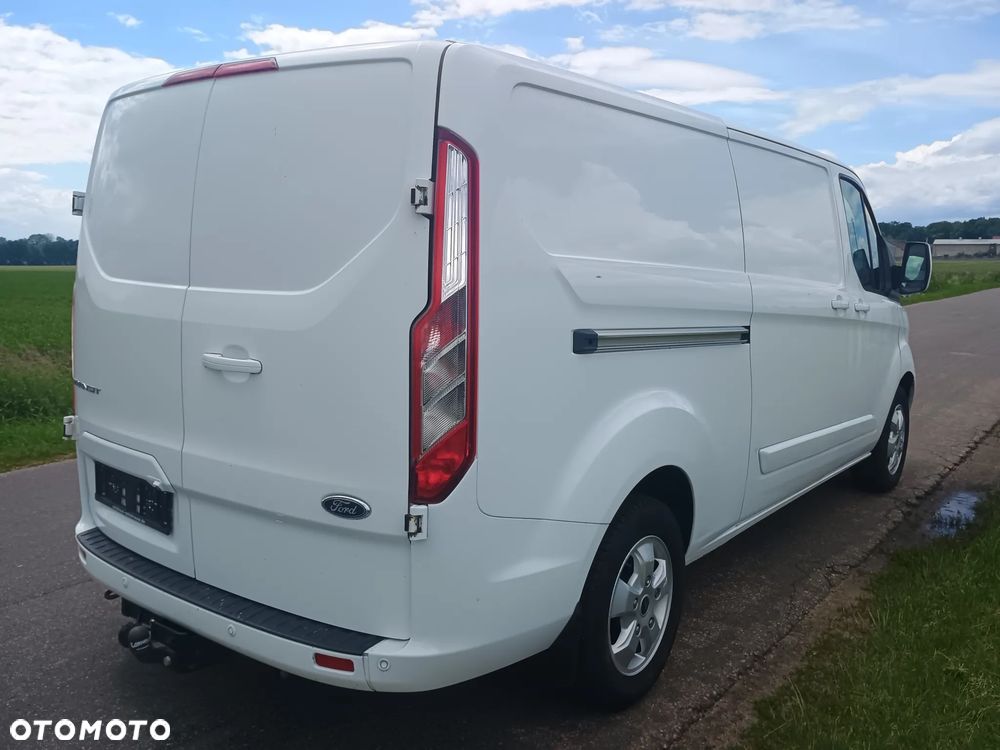 Ford Transit Custom - 10