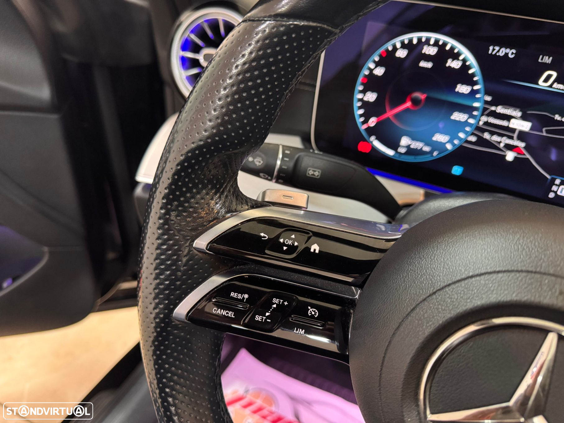 Mercedes-Benz E 220 d AMG Line - 23