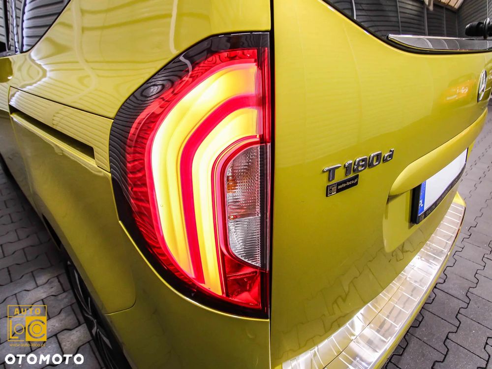 Mercedes-Benz Klasa T 180 d Progressive - 37