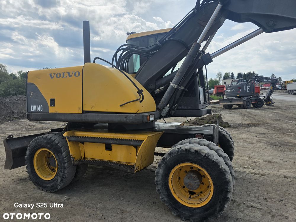 Volvo EW 140 - 13