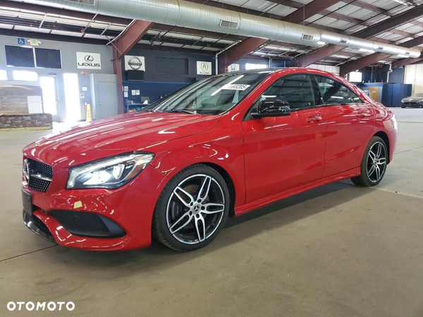 Mercedes-Benz CLA 250 4-Matic AMG Line