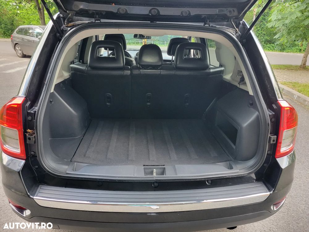 Jeep Compass - 9