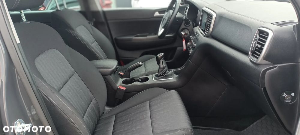 Kia Sportage 1.6 T-GDI M 4WD - 11