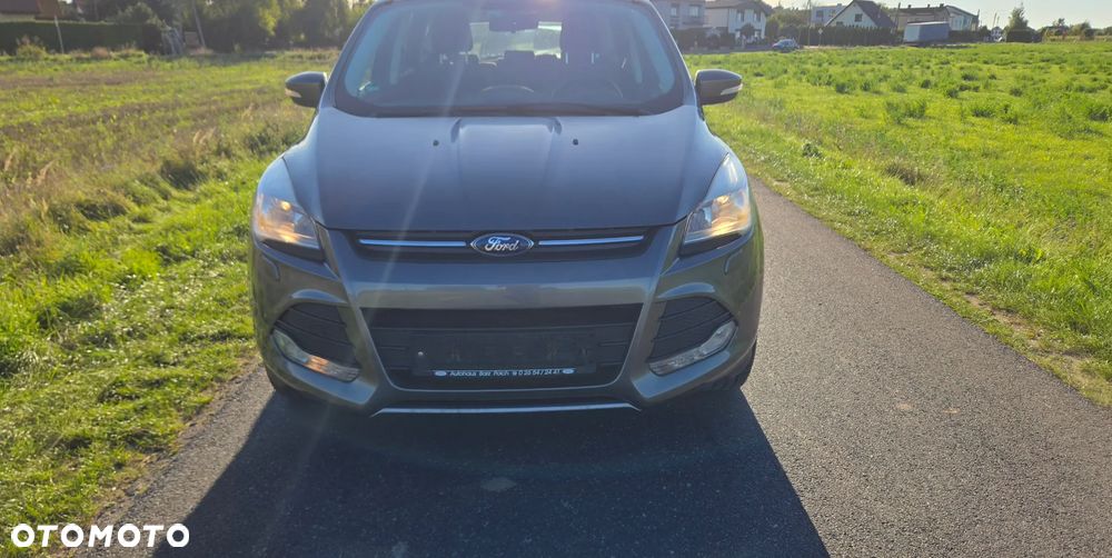 Ford Kuga 2.0 TDCi 4x4 Titanium - 1