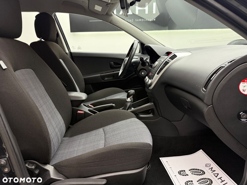 Kia Ceed Cee'd 1.4 Comfort - 18