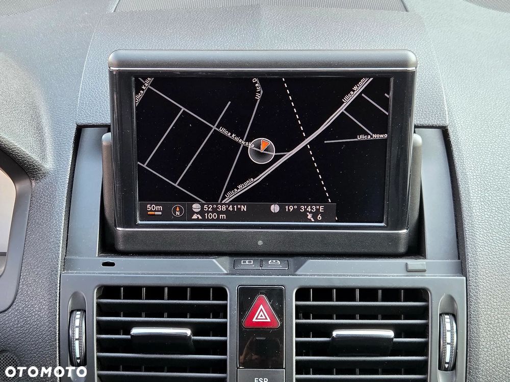 Mercedes-Benz Klasa C 220 CDI DPF Automatik Avantgarde - 28