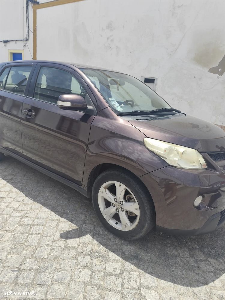 Toyota Urban Cruiser 1.33 VVT-i - 7