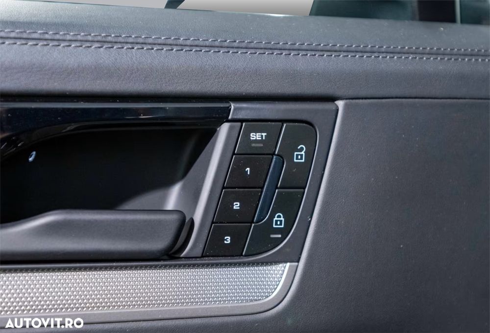 Porsche Cayenne E-Hybrid Tiptronic S - 24