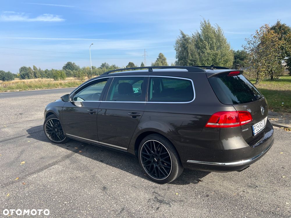 Volkswagen Passat Variant 2.0 TDI Comfortline DSG - 13
