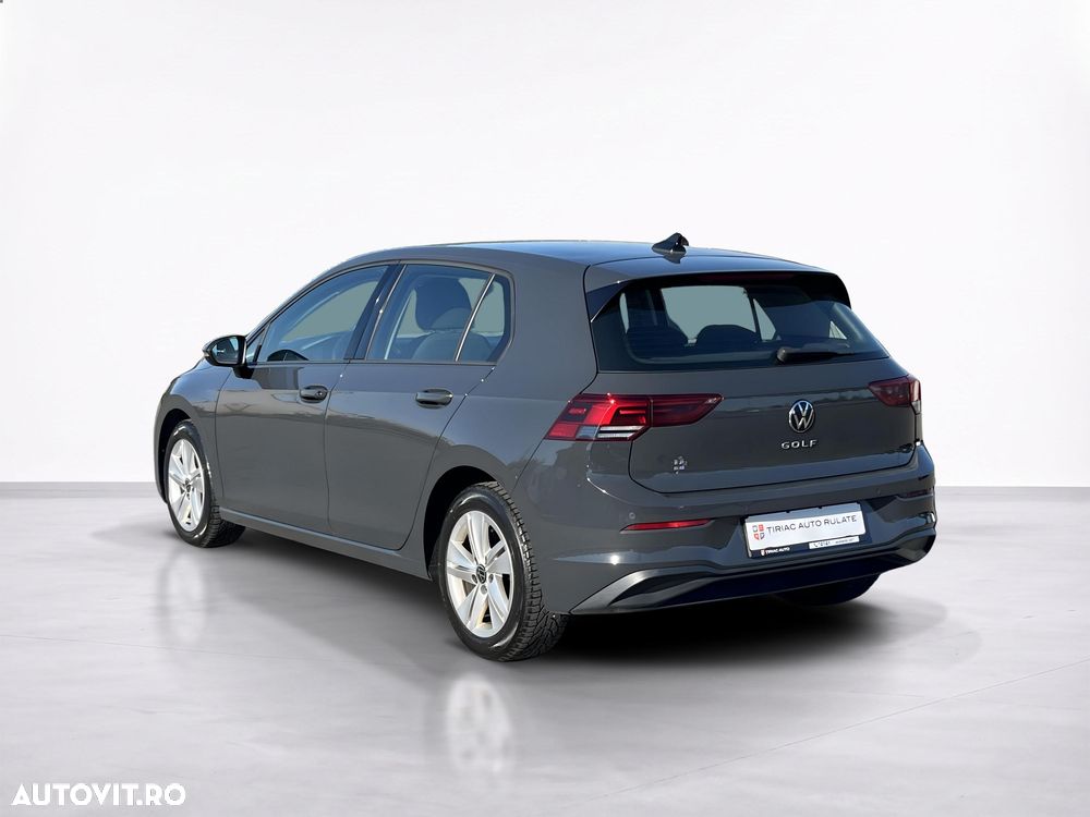 Volkswagen Golf - 4