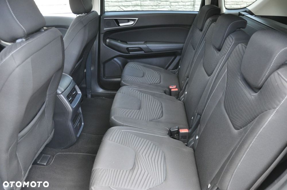 Ford S-Max - 10