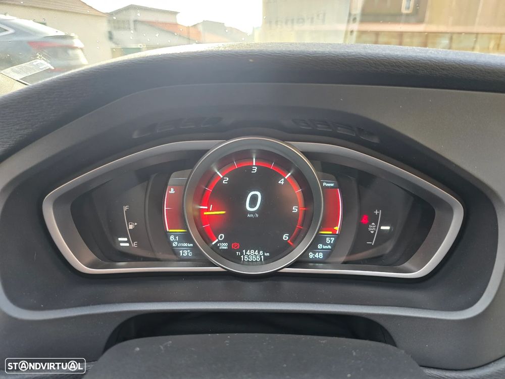 Volvo V40 Cross Country D3 Ocean Race - 13