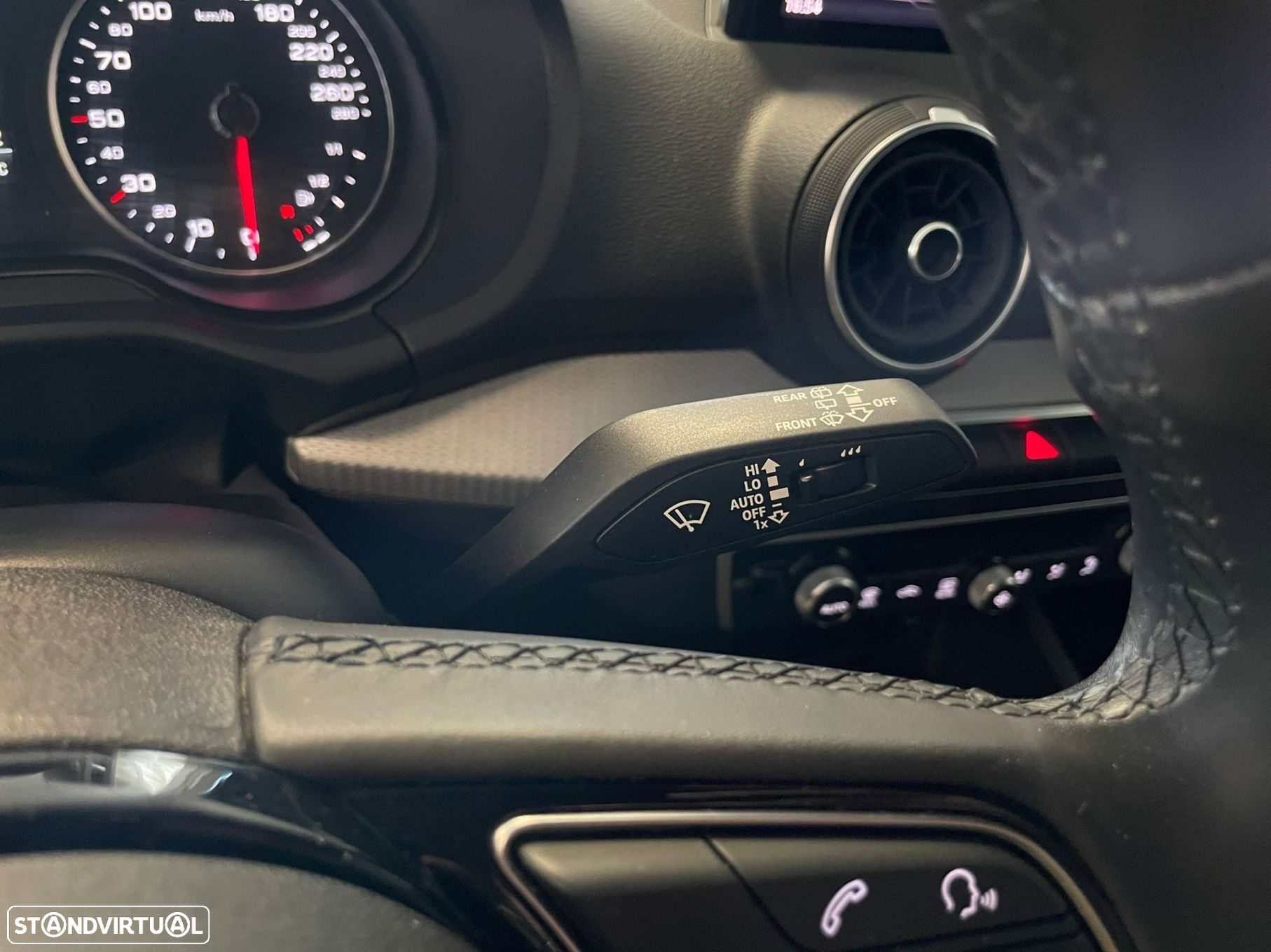 Audi Q2 30 TFSI - 15